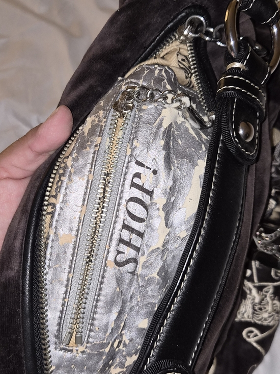 Brown Y2K Juicy Couture Velvet Shoulder Bag in Deep Brown - Picture 10 of 11